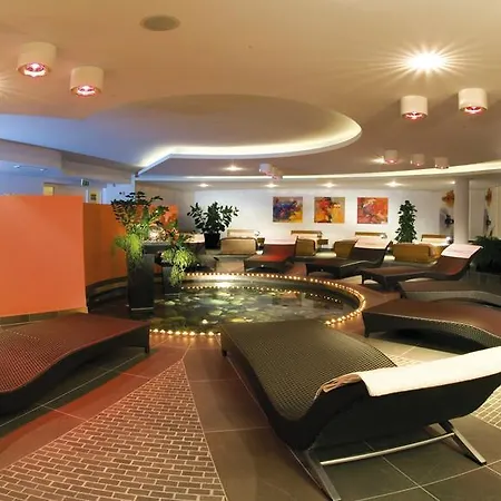 Hochland Hotel 4*