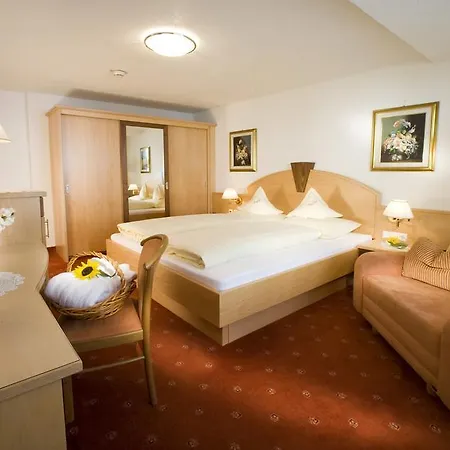 Hochland Hotel 4*